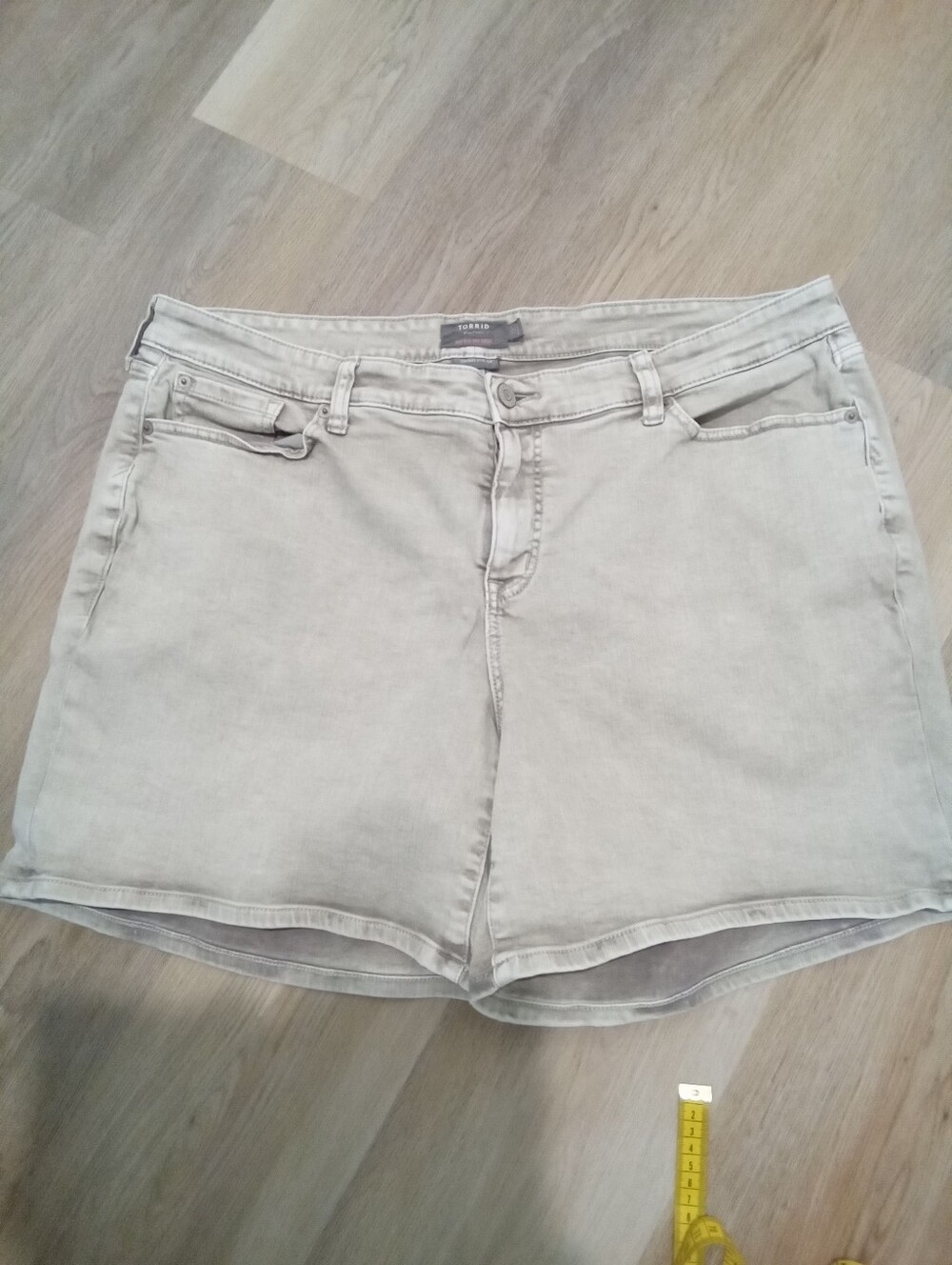 Torrid Plus Size 20 Mid-Rise Vintage Stretch Olive Green Acid Wash